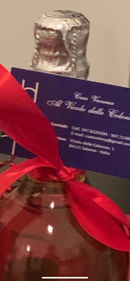 Casa Vacanza "Al Vicolo Delle Colonne" Σαλέρνο Εξωτερικό φωτογραφία